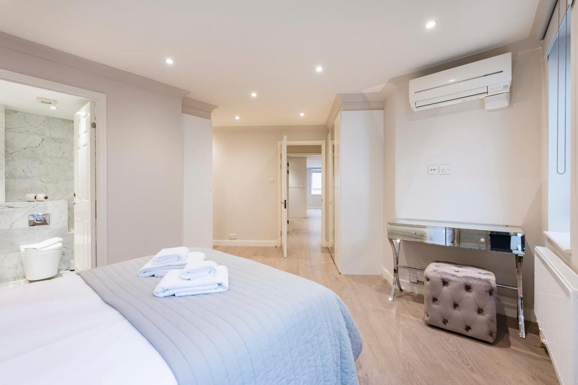 Stunning 2-bedroom-hosted By Sweetstay * Londres